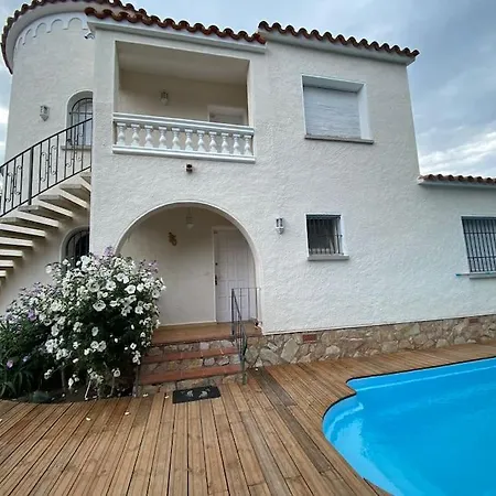 Maison De Charme Avec Piscine