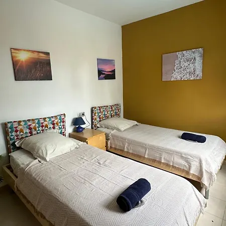 Сasa de vacaciones Maison De Charme Avec Piscine