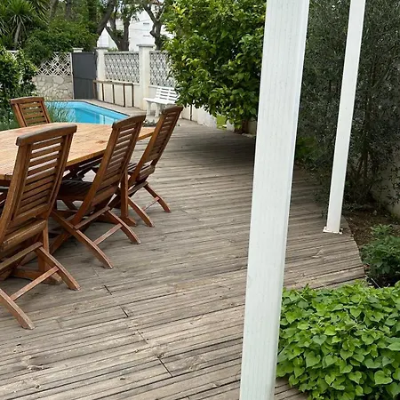 Сasa de vacaciones Maison De Charme Avec Piscine *
